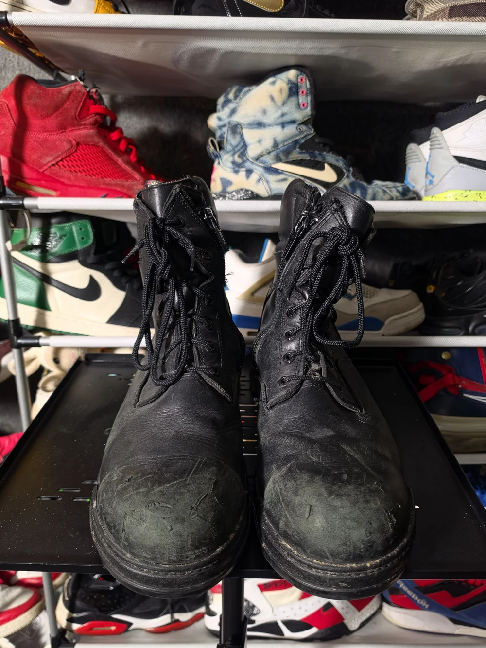 🔥 Globe FootGear Men's Vibram Size 15 E Black Leather Work Boots - Lace-Up